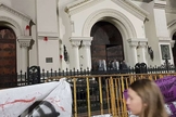 Projéteis de tinta foram lançados por feministas contra a Iglesia del Cordón no Uruguai. (Foto: Igreja Católica de Montevidéu)