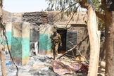 Casas destruídas no Mali por extremistas islâmicos. (Foto: Reprodução/Middle East Eye)