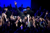Kanye West no palco durante apresentação do álbum e filme "Jesus Is King" no The Forum em 23 de outubro de 2019 em Inglewood, Califórnia. (Foto: Reprodução/Kevin Winter/Getty)