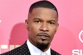 Jamie Foxx, em evento de premiação do cinema. (Foto: Reprodução/AOL)