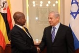 Presidente de Uganda, Yoweri Museveni, com o primeiro-ministro de Israel, Benjamin Netanyahu, em 2011. (Foto: Prime Minister of Israel)
