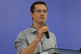 Deltan Dallagnol falou a milhares de evangélicos em Campina Grande, na Paraíba. (Foto: Wellington Junior/Consciência Cristã)