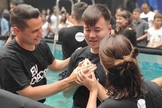 Mauricio Kazuhiro Suzuki, de 26 anos, foi batizado na Hillsong São Paulo. (Foto: Chris Mendez/Instagram)