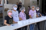 PIB de Marília distribui marmitas para famílias com dificuldade financeira. (Foto: TV TEM/Divulgação)