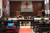 No final do ano passado, funcionários da cidade de Qidong, na província oriental de Jiangsu, realizaram eleições para a administração de uma igreja Three-Self. (Foto: Reprodução/Bitter Winter)