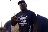 Jerry Roberts é funcionário em uma fazenda no Texas e seu vídeo está alcançando milhões de pessoas nas redes sociais. (Imagem: Facebook)