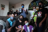 Famílias de núcleo habitacional no DF receberam visitas de cristãos. (Foto: Divulgação)
