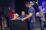 Andrei Iacob foi batizado na Igreja Batista Long Hollow poucos dias após ter esposa e filho assassinados. (Foto: Robby Gallaty/Instagram)