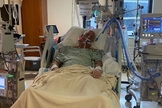 O pastor Greg Mundis sobreviveu a um estado grave de Covid-19. (Foto: AG News)