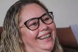 Jaqueline se livrou do vício nas drogas e sonha em ser mãe. (Foto: Reprodução / Silas Lima) 