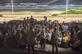Culto de oração às segundas-feiras na Avenida Litorânea, em São Luís do Maranhão. (Foto: Reprodução / Imparcial)