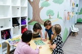 Um novo currículo de estudos étnicos pode chegar à Califórnia no próximo ano. (Foto: Alamy Stock Photo)