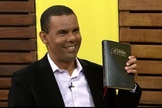 Estamos na iminência de Jesus voltar, diz o arqueólogo Rodrigo Silva. (Foto: Reprodução/YouTube/Rede Super de Televisão)