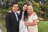 A cantora Marcela Taís pede oração pelos pais internados com Covid-19. (Foto: Reprodução/ Instagram Marcela Taís).