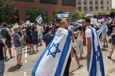 Participantes do comício pró-Israel na cidade de Nova York, em 23 de maio de 2021. (Foto: Ben Sales/JTA)
