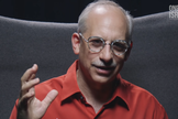 Steven foi nascido e criado em uma família judia nos EUA. (Foto: YouTube/One For Israel)