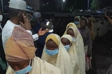 As 279 meninas que ficaram sequestradas por quatro dias, em Zamfara, foram devolvidas, em março de 2021. (Foto: Zamfara State House)