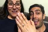 Jonathan Nemer e sua mãe, Sara Nemer. (Foto: Instagram/Jonathan Nemer)