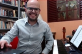 Júnior Gongra e seu teclado. (Foto: Reprodução / Nazareno).