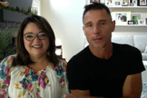 Jodie e Billy Ballenger viviam no crime até serem evangelizados por uma família cristã. (Foto: YouTube/100 Huntley). 