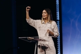A autora cristã Sadie Huff no Passion 2022, em Atlanta (EUA). (Foto: Instagram/Sadie Robertson Huff).