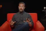 Ator Kirk Cameron em entrevista. (Foto: Captura de tela/YouTube PragerU)