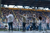 Cerca de 27 mil ucranianos encheram um estádio, em Kharkiv, para uma cruzada evangelística, em junho de 2021. (Foto cortesia: New Generation Church)