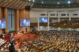 A Yoido Full Gospel Church, na Coreia do Sul, foi iniciada em 1958 e hoje tem 700.000 membros. (Foto: Thomas Schirrmache)