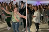 Jovens cristãos russos e ucranianos se reuniram para adorar Jesus. (Foto: Reprodução / Facebook Mark Morozov)
