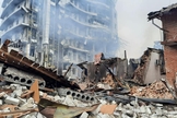 Destruição em Kharkiv Oblast após bombardeio russo durante a invasão russa da Ucrânia. (Imagem: Serviço Estadual de Emergência da Ucrânia / Creative Commons CC BY 4.0)