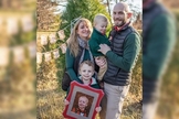Rachel Hewitt e sua família. (Foto: Arquivo pessoal)