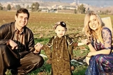 Joshua, Bevin e a filha Haven. (Foto: Captura de tela/YouTube CBN News)