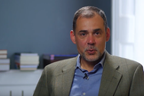 Keith Walters em depoimento sobre a decisão favorável que recebeu do Tribunal do Trabalho. (Foto: Captura de tela YouTube Christian Concern)