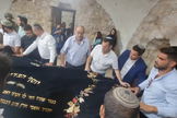 Um grupo de 600 israelenses visitou o Túmulo de José. (Foto: Reprodução/YouTube/אלטרנטיב איזי).