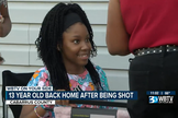 Aalayah Fulmore, de 13 anos, sobreviveu milagrosamente a uma bala perdida. (Foto: Reprodução/WBTV).