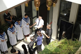 Pastor Dai Zhichao pregando no funeral. (Foto: ChinaAid)