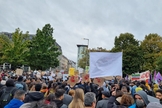 Protestos em Berlim, por Mahsa Amini. (Foto: Wikimedia Commons)