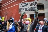 Aumenta a demanda de Bíblias entre os ucranianos. (Foto: Pexels/Katie Godowski)
