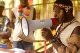 Líder da tribo YembiYembi. (Foto: Captura de tela/YouTube Radius International)