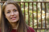 Angie testemunha o milagre de sua recuperação. (Captura de tela/CBN News)