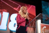 Kaya Jones em um evento estudantil na Flórida. (Foto: Gage Skidmore/ Wikimedia Commons) 