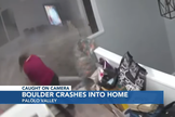Uma pedra de 1m50 invadiu a casa de Caroline Sasaki em alta velocidade e quase a atingiu. (Foto: Reprodução/YouTube/Hawaii News Now).