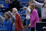 Rupp Arena recebe cultos de avivamento, após Asbury. (Captura de tela/ Pulse/YouTube)