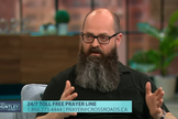 O livro “Cristianismo Puro e Simples” revelou a verdade sobre Jesus a Nathan Penny. (Foto: Reprodução/YouTube/100 Huntley).
