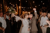 Matheus e Camila se casaram virgens e deram o primeiro beijo no altar. (Foto: Chocolatte).