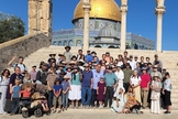 Cristãos reunidos para orar no Monte do Templo. (Foto: Facebook/Shalom Jerusalem Foundation - Yehudah Glick)