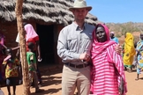 Pastor Ben Cohen com africanos. (Foto: Reprodução/IMB)