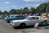 Amantes de carros foram atraídos pelo evento da igreja Commonwealth of Faith. (Foto: Imagem cedida/Baptist Press).