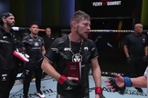 Entrevista com Bryce Mitchell no octógono. (Captura de tela/UFC)