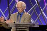 John Piper condenou a busca por se comunicar com falecidos. (Foto: Imagem ilustrativa/Reprodução/Sing! 2022 Conference).